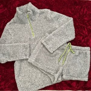 Peace Love &Dreams Teddy Fleece Pullover and Short Lounge Set